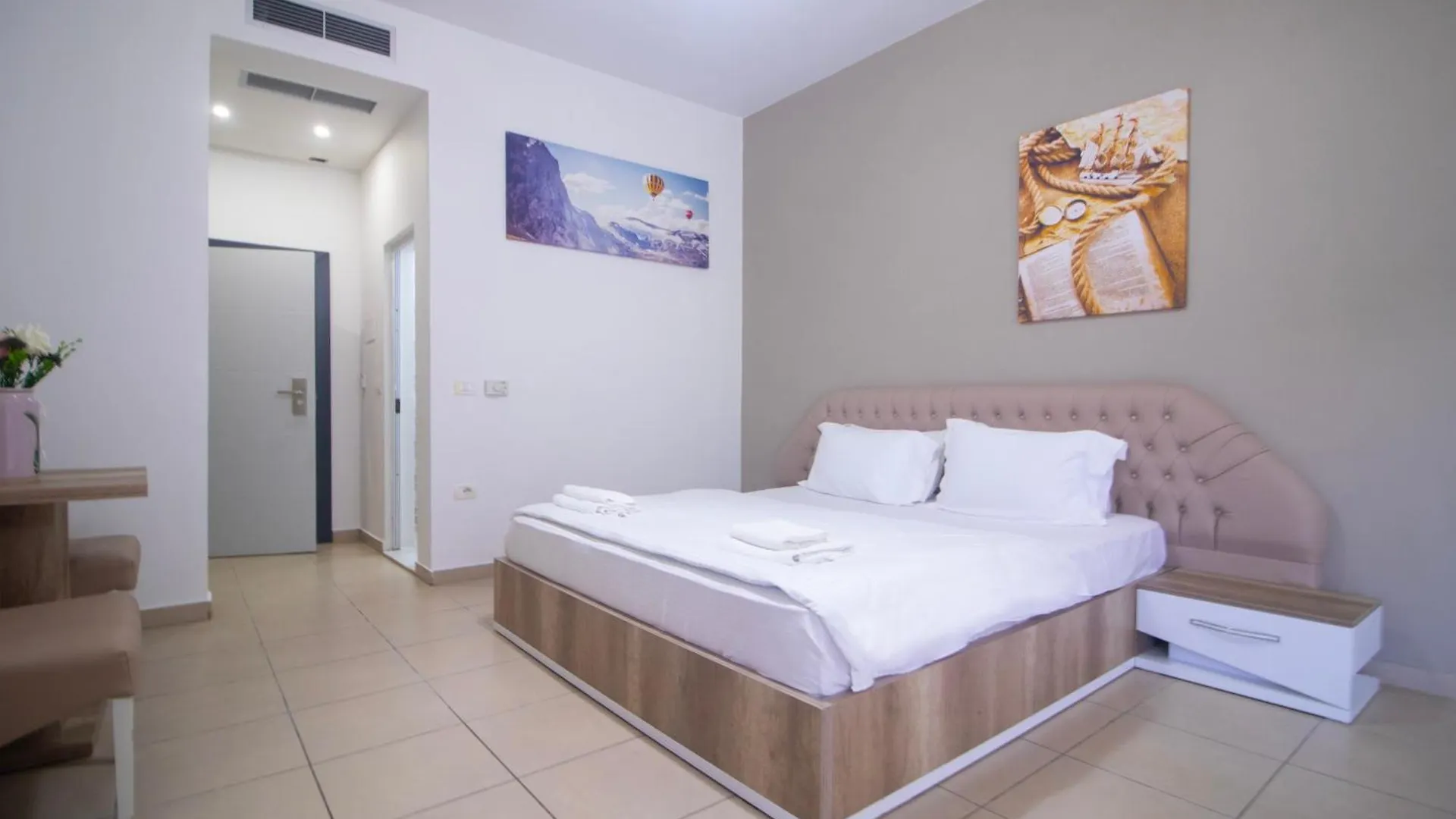 Hotel Princ Golem  3*, Golem (Tirana)
