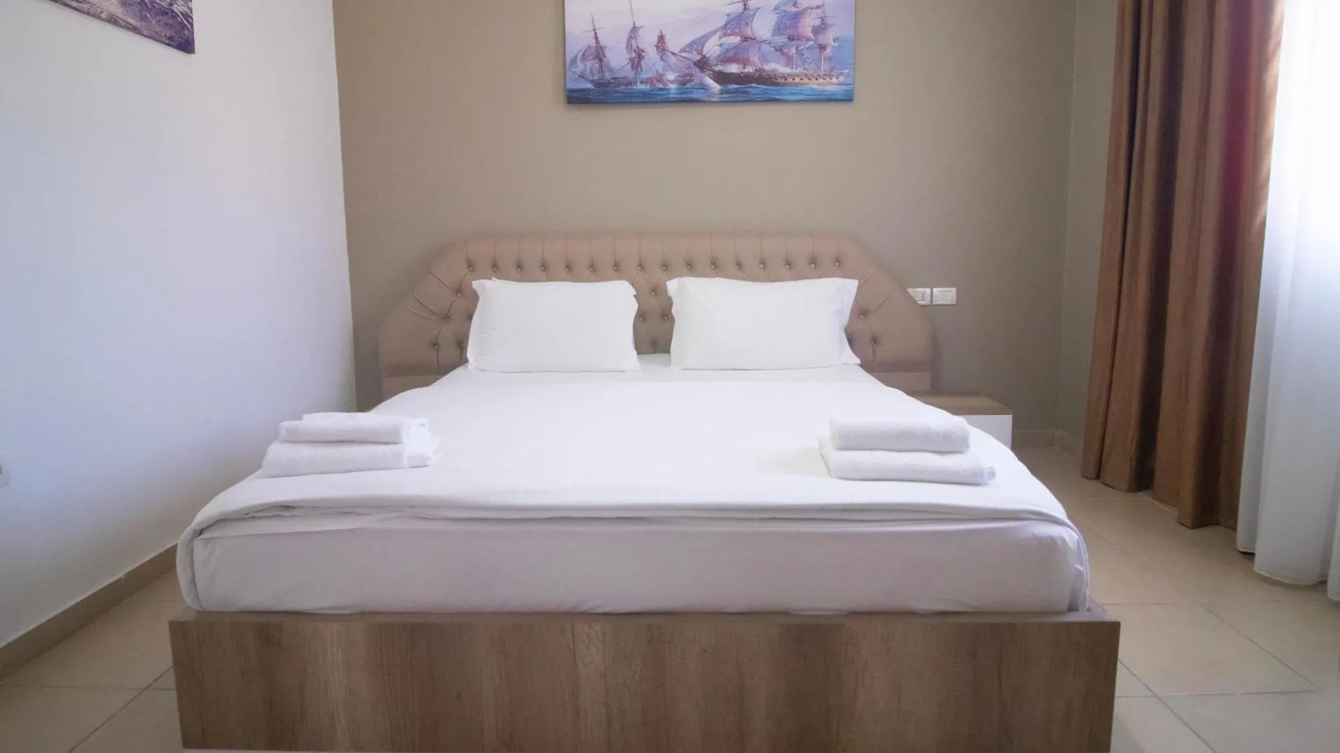 Hotel Princ Golem   Golem (Tirana)